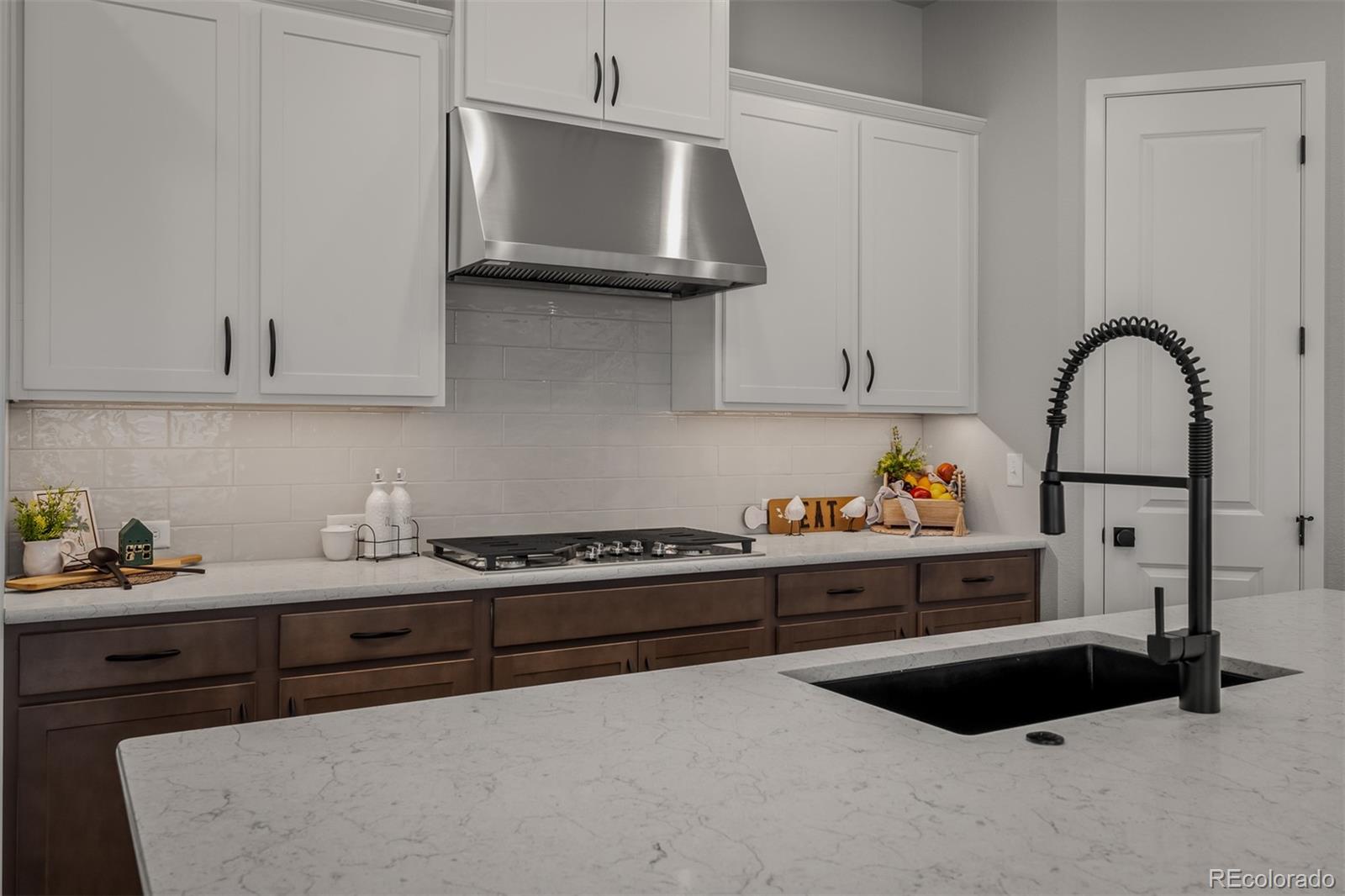 MLS Image #10 for 9236  wolf valley drive,colorado springs, Colorado