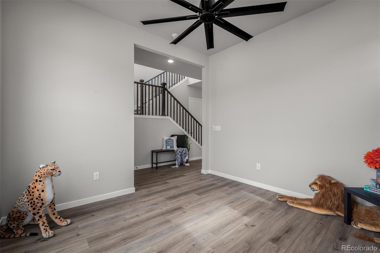MLS Image #4 for 9236  wolf valley drive,colorado springs, Colorado