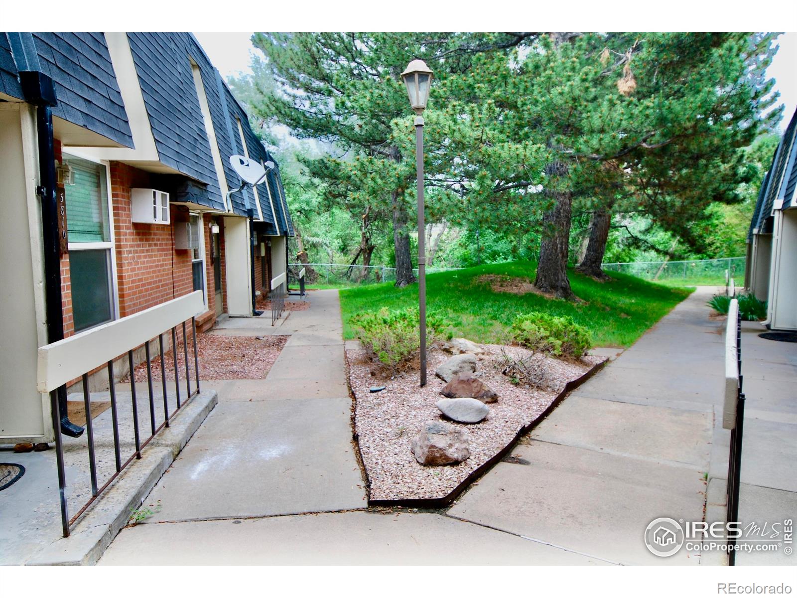 MLS Image #42 for 5808 s pearl street,centennial, Colorado