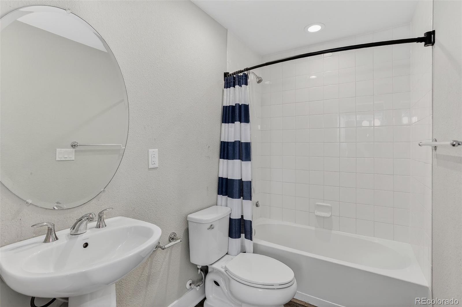 MLS Image #5 for 5181 n vivian street,wheat ridge, Colorado