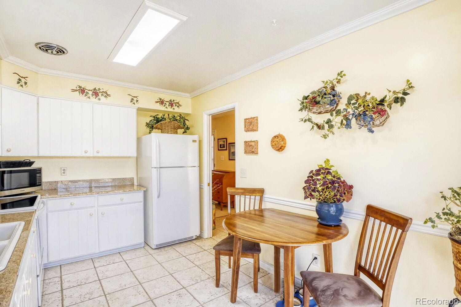 MLS Image #9 for 7453 w cedar circle,lakewood, Colorado