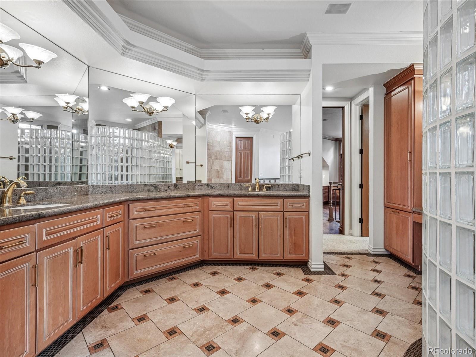 MLS Image #23 for 5701 s aspen court,greenwood village, Colorado