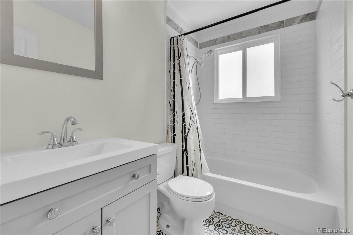 MLS Image #10 for 4694 s ouray way,aurora, Colorado