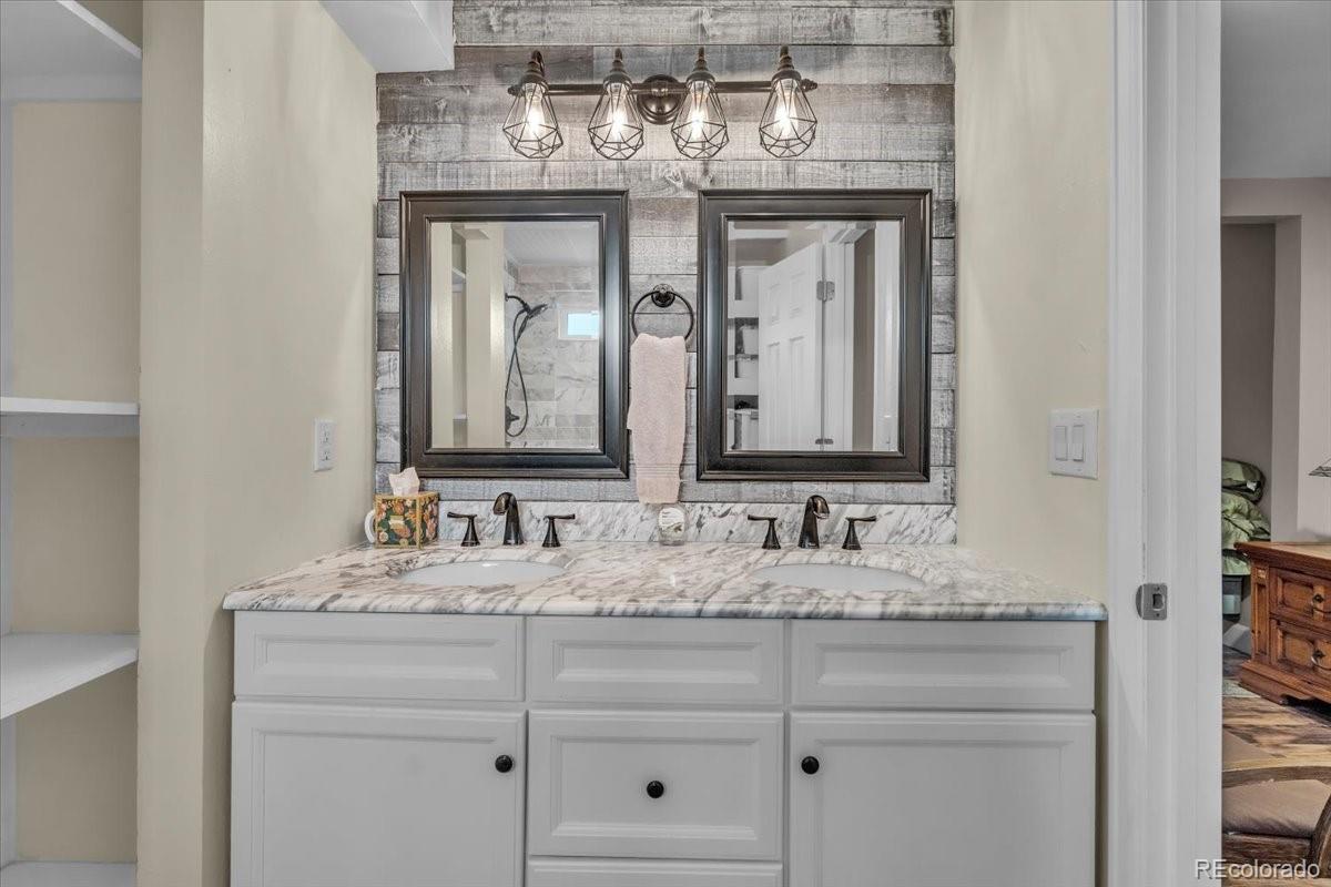 MLS Image #8 for 4694 s ouray way,aurora, Colorado