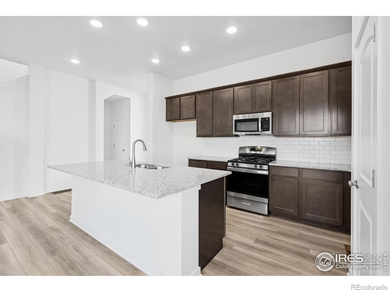 MLS Image #13 for 6390  elk pass lane,loveland, Colorado