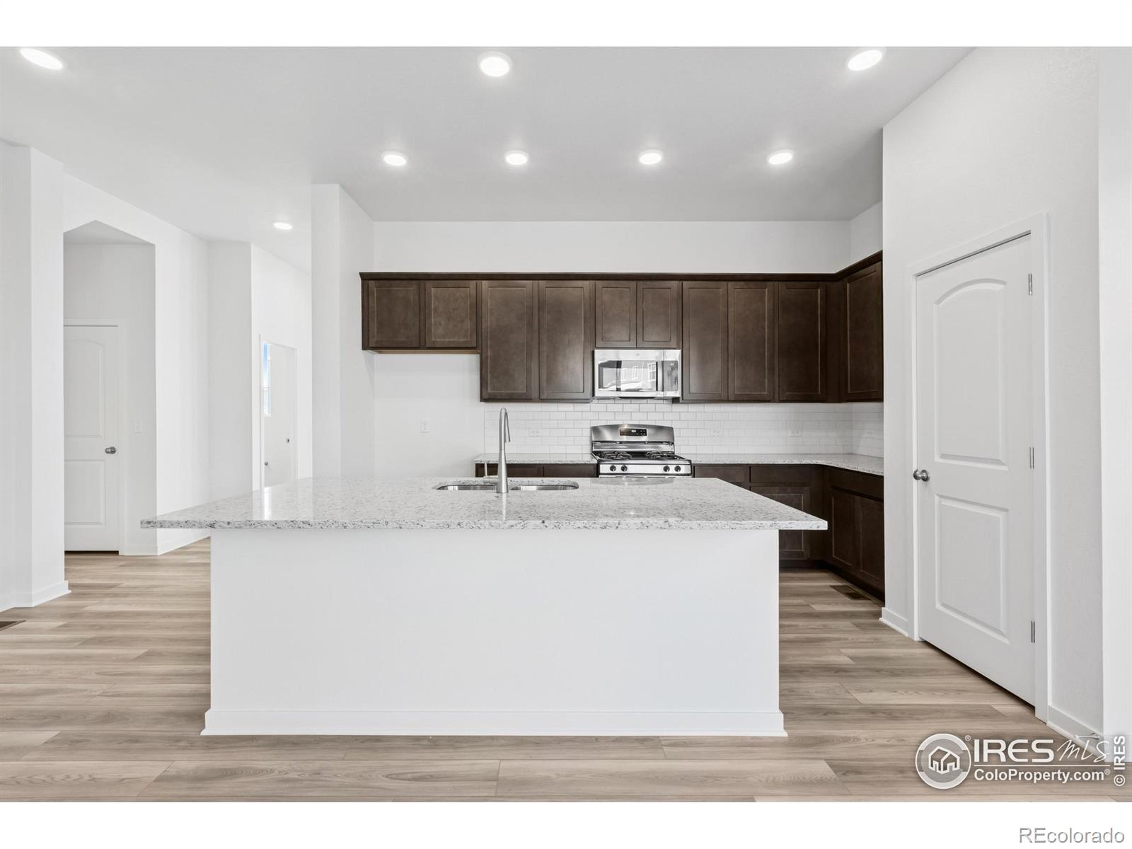 MLS Image #14 for 6390  elk pass lane,loveland, Colorado