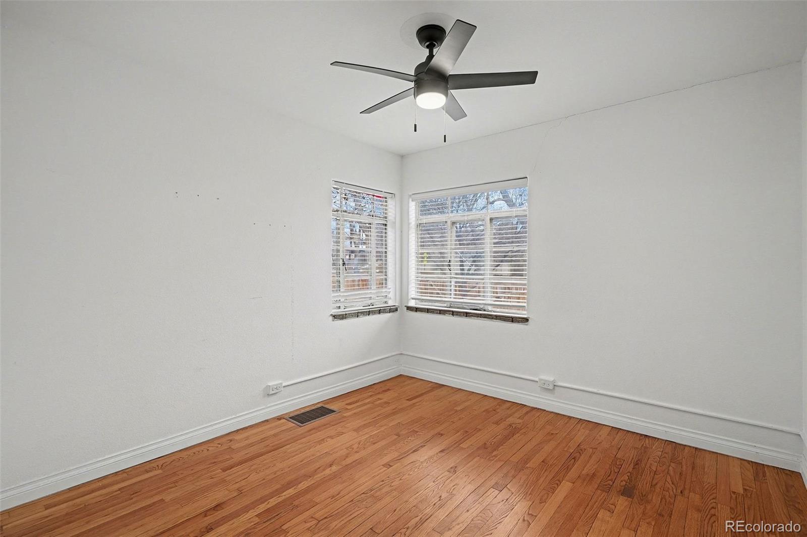 MLS Image #11 for 1535 s university boulevard,denver, Colorado