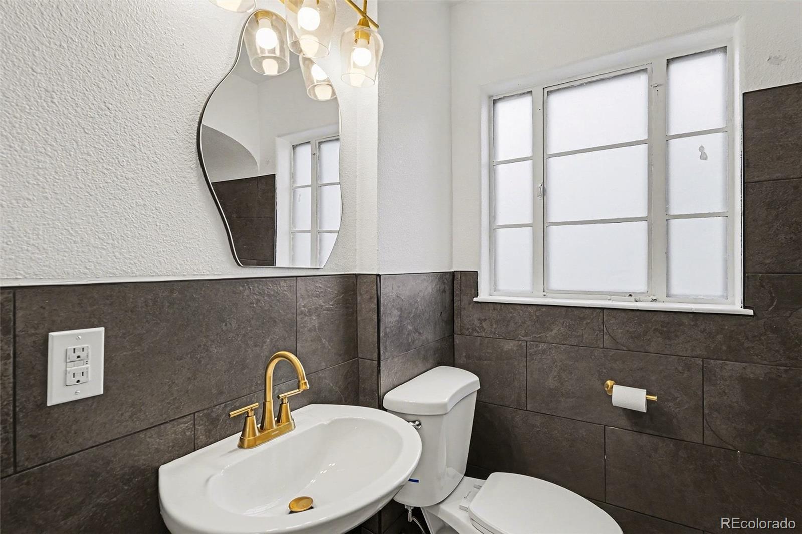 MLS Image #14 for 1535 s university boulevard,denver, Colorado