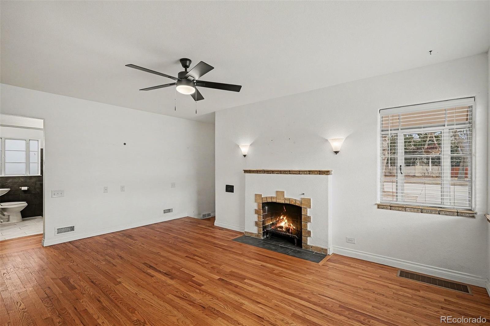 MLS Image #5 for 1535 s university boulevard,denver, Colorado