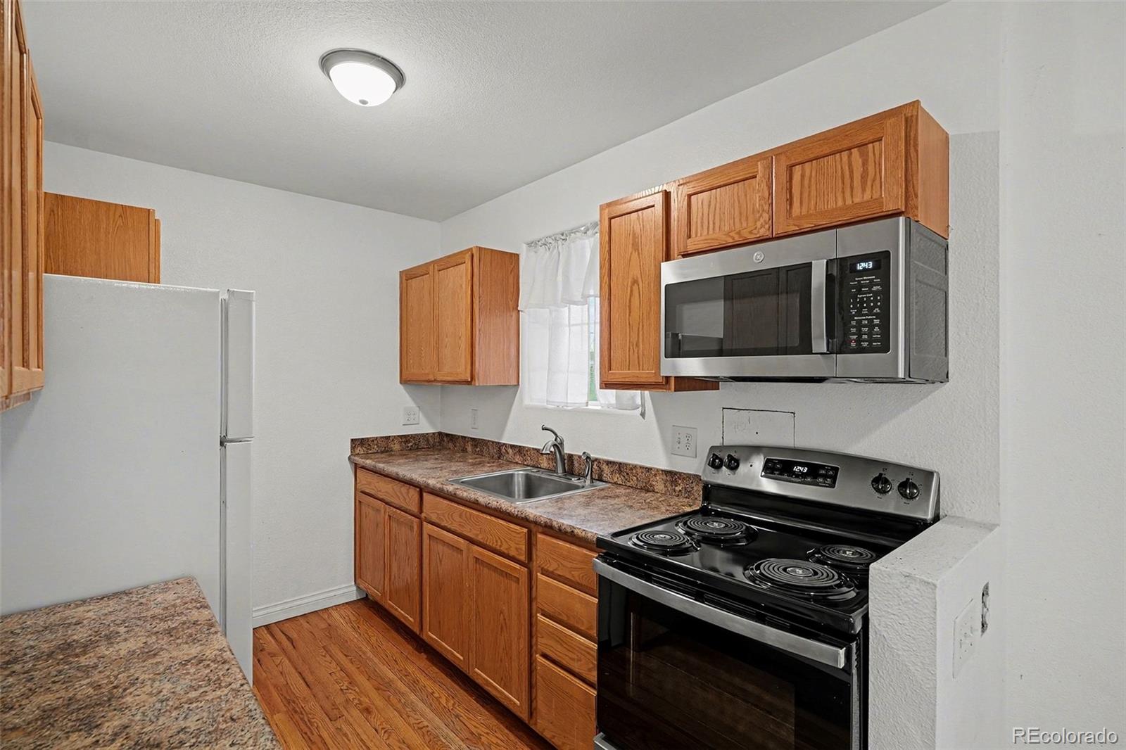MLS Image #6 for 1535 s university boulevard,denver, Colorado
