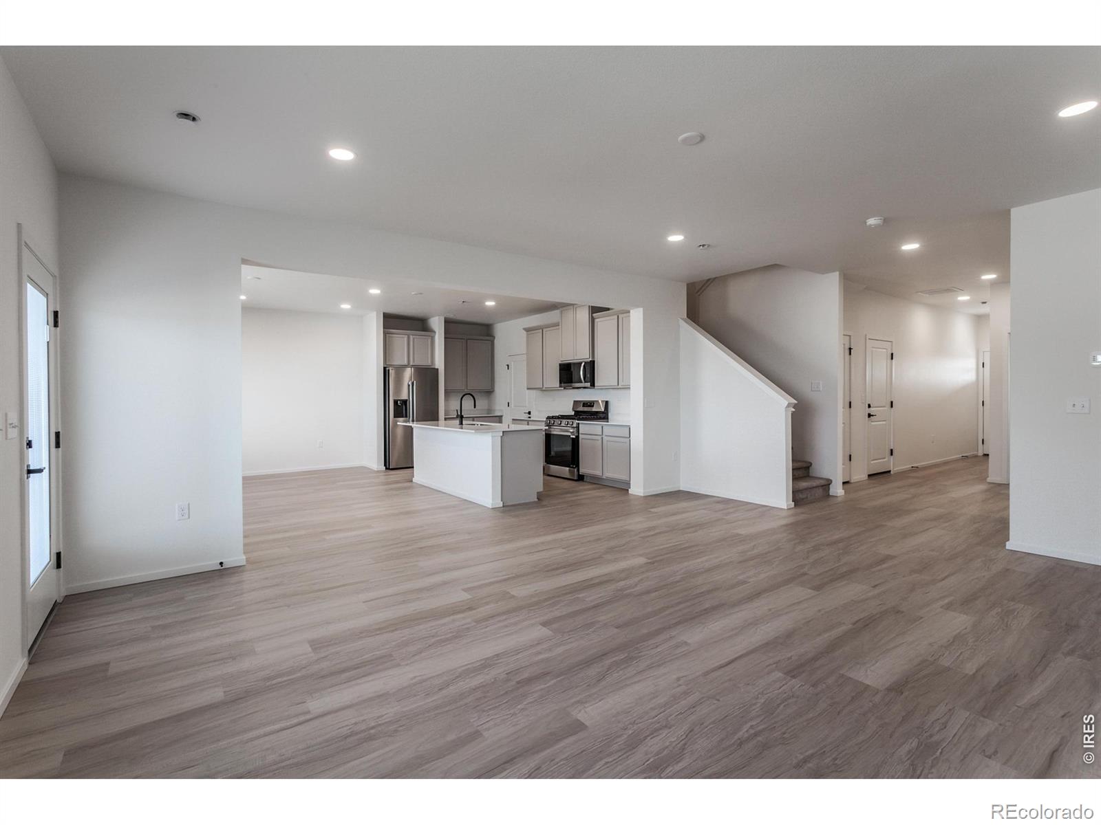MLS Image #4 for 788  galloway drive,johnstown, Colorado