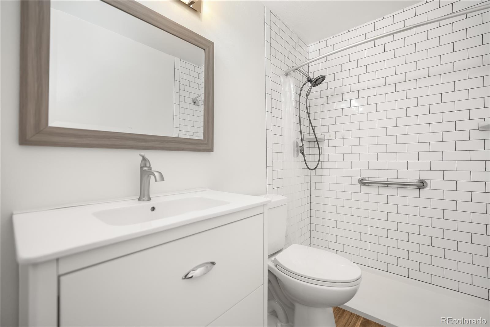 MLS Image #11 for 10150 e virginia avenue 7-204,denver, Colorado