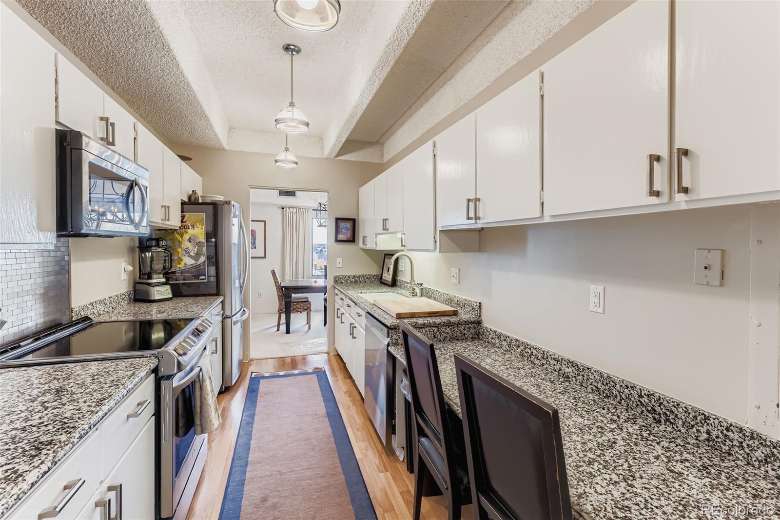 MLS Image #10 for 7877 e mississippi avenue 602,denver, Colorado