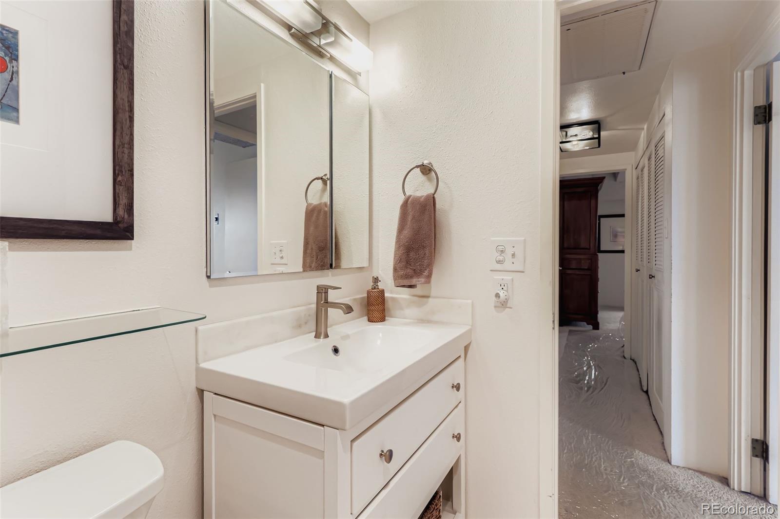 MLS Image #21 for 7877 e mississippi avenue 602,denver, Colorado