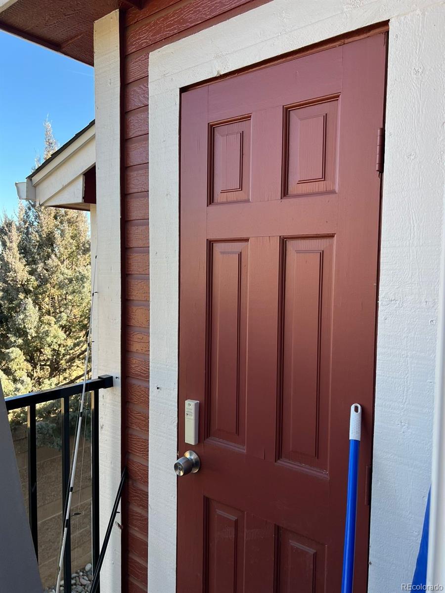 MLS Image #1 for 71 s sable boulevard,aurora, Colorado