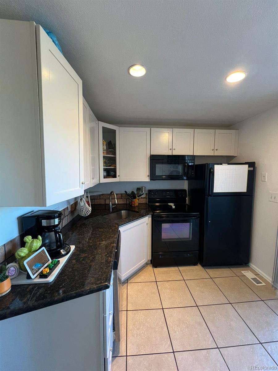 MLS Image #2 for 71 s sable boulevard,aurora, Colorado