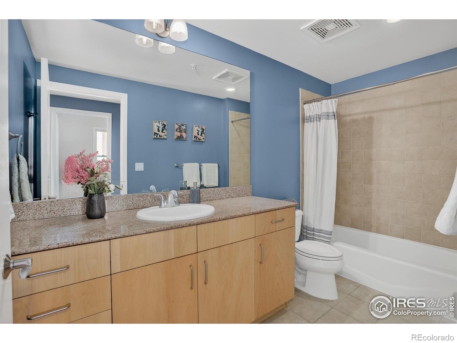 MLS Image #15 for 3601  arapahoe avenue,boulder, Colorado