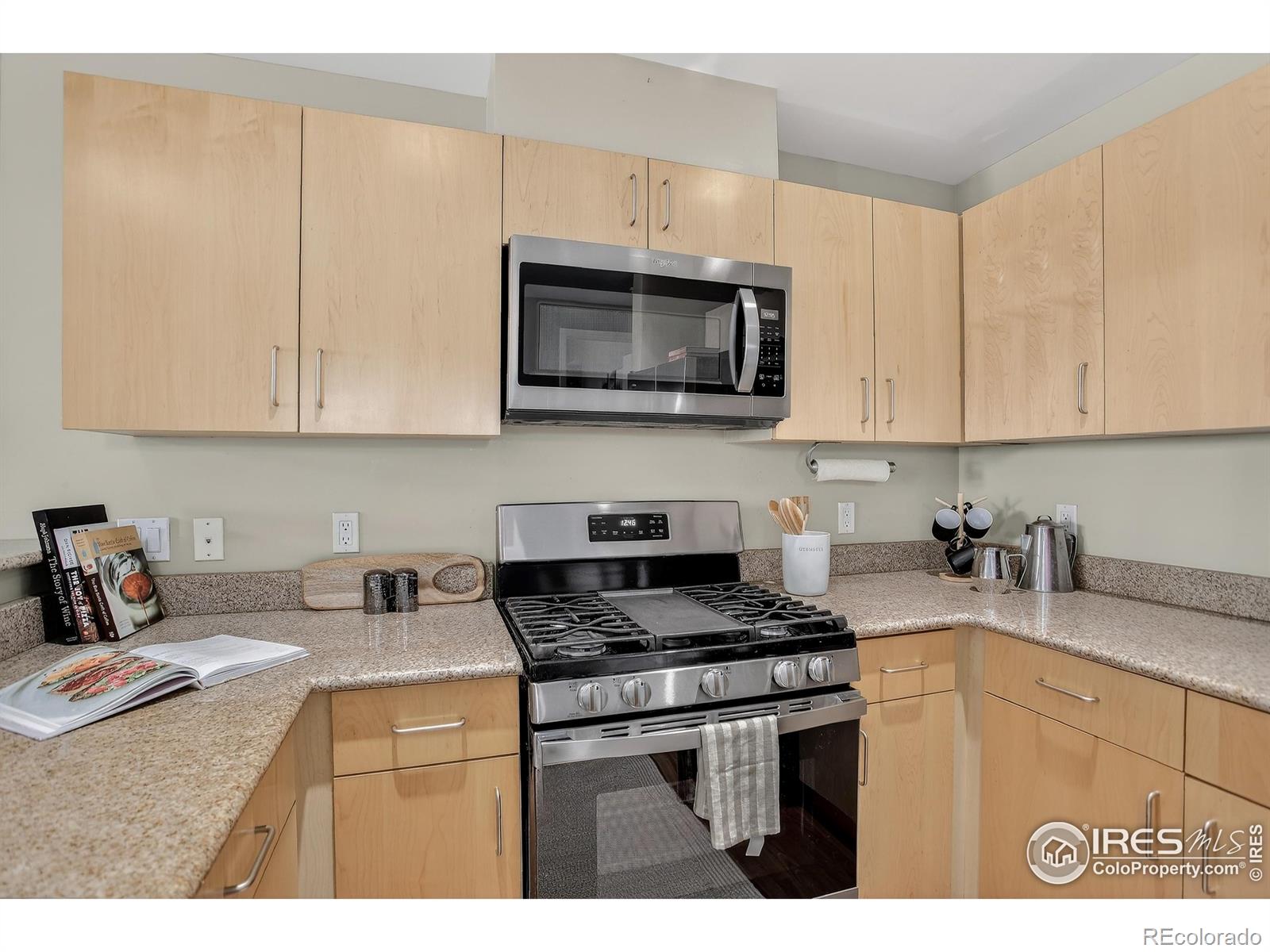 MLS Image #4 for 3601  arapahoe avenue,boulder, Colorado