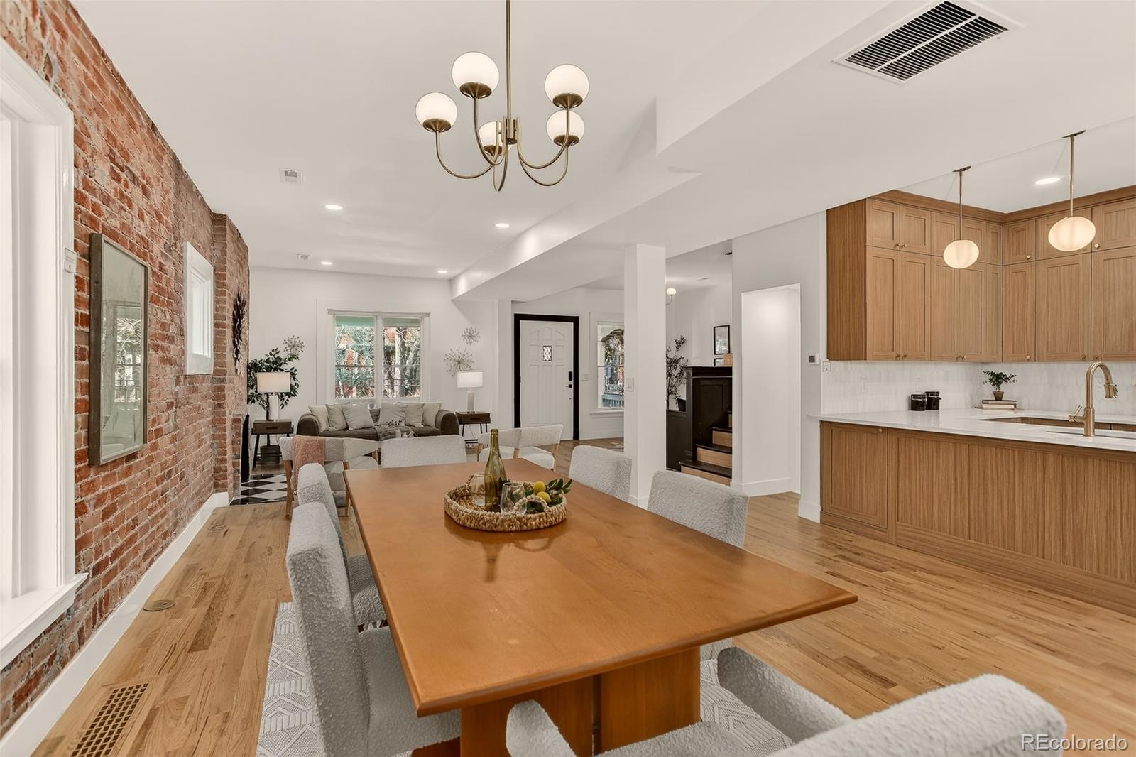MLS Image #15 for 734 n downing street,denver, Colorado