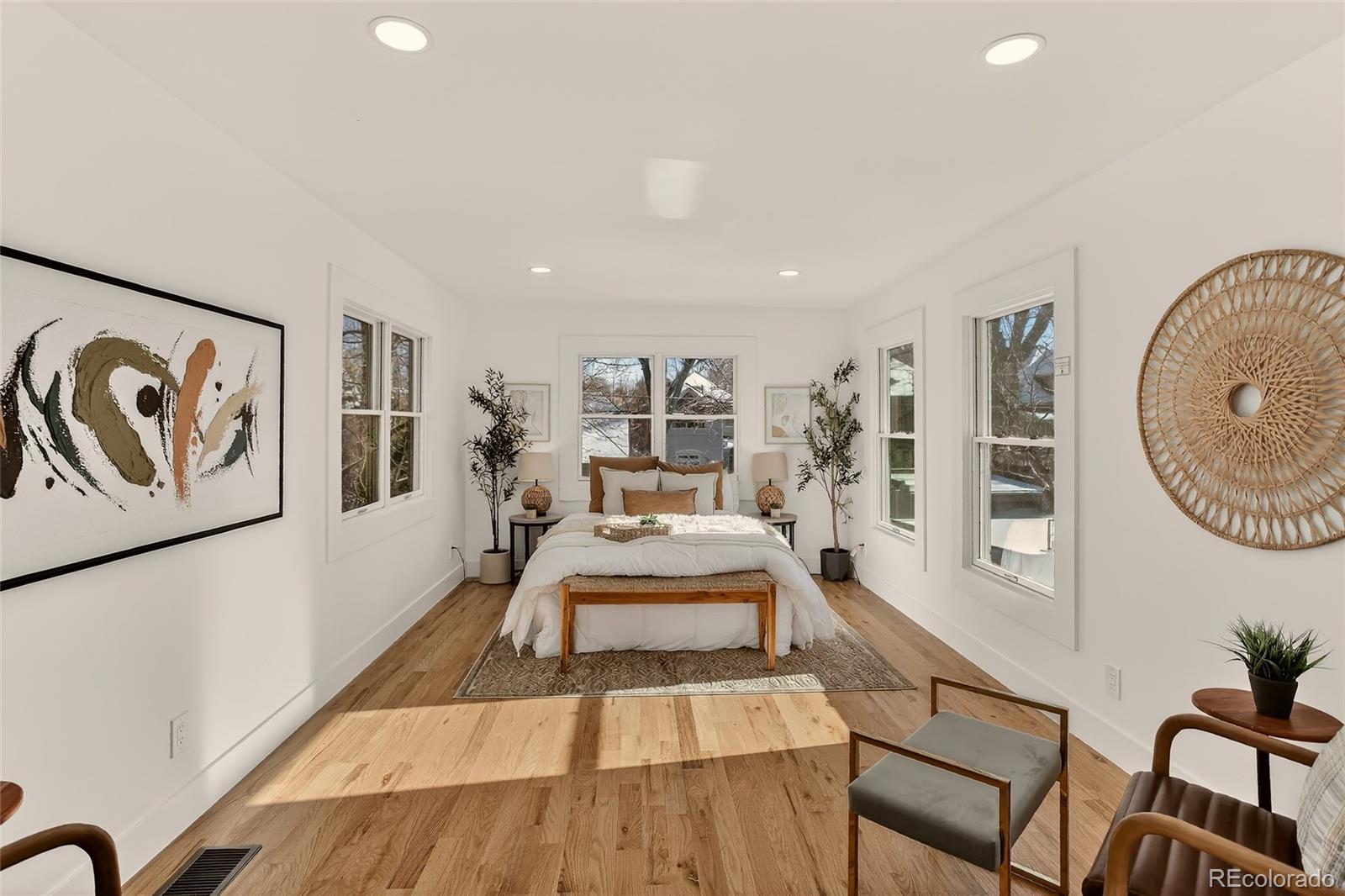 MLS Image #28 for 734 n downing street,denver, Colorado