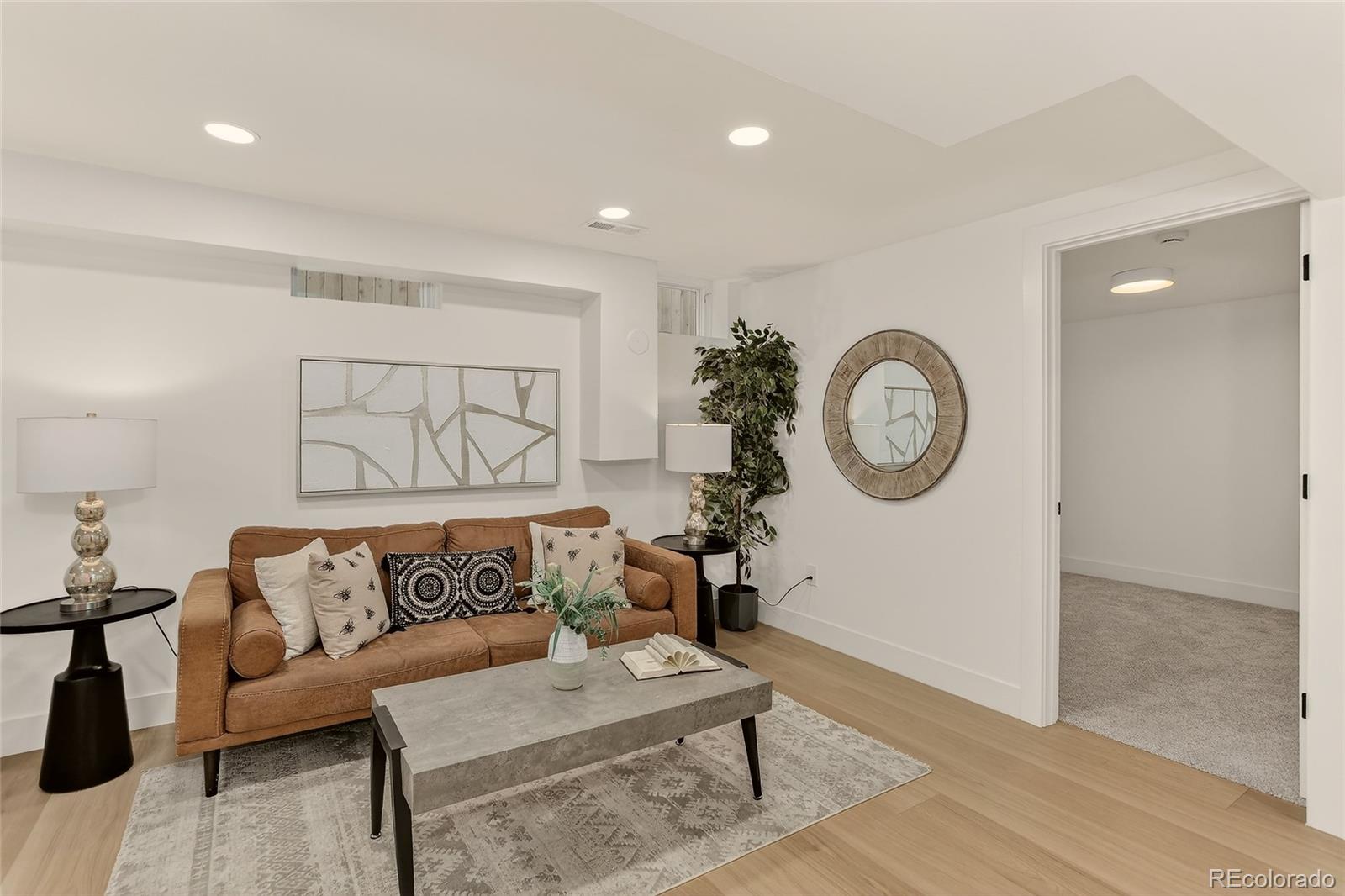 MLS Image #40 for 734 n downing street,denver, Colorado