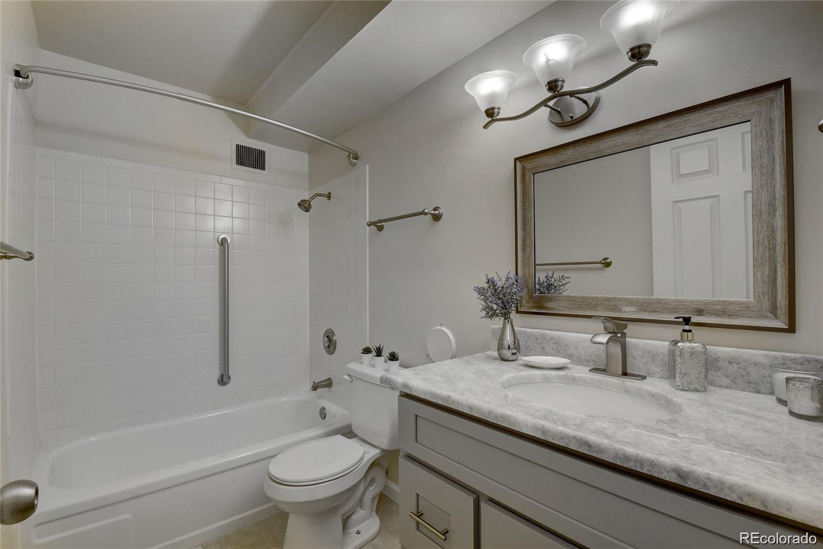 MLS Image #7 for 725 s alton way 7a,denver, Colorado