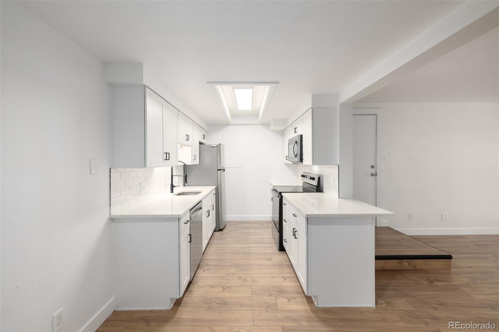 MLS Image #6 for 2929 w floyd avenue,denver, Colorado