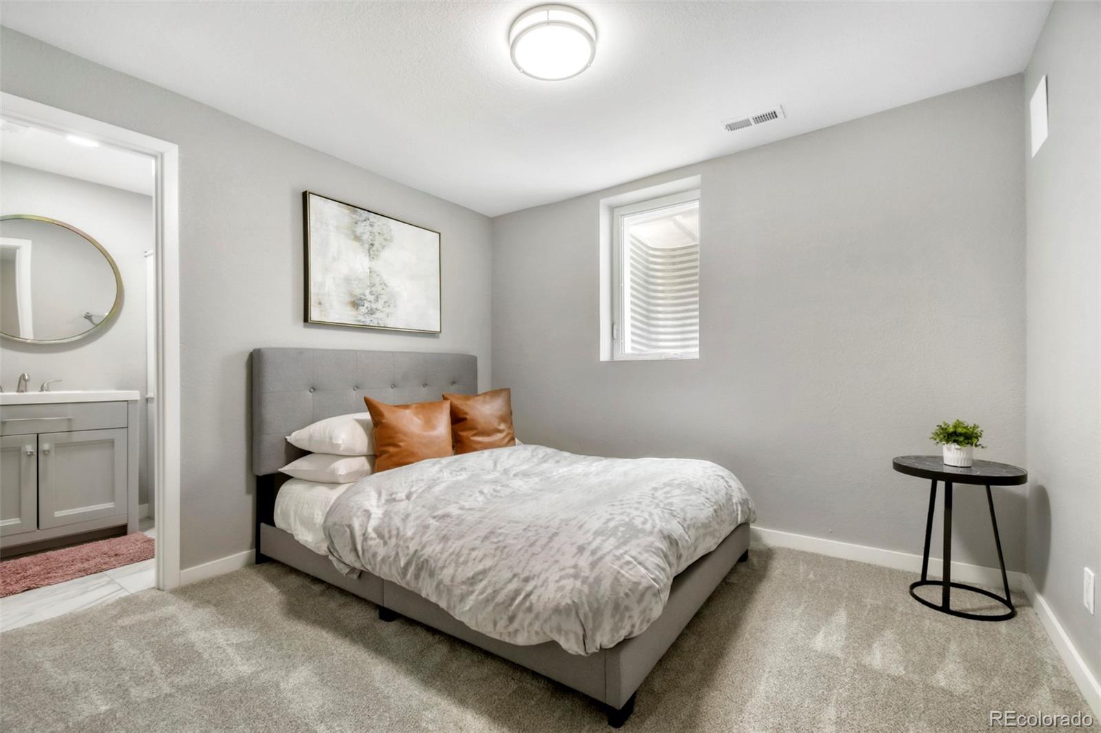 MLS Image #22 for 842  grove street,denver, Colorado