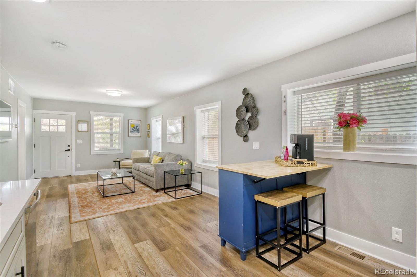MLS Image #4 for 842  grove street,denver, Colorado