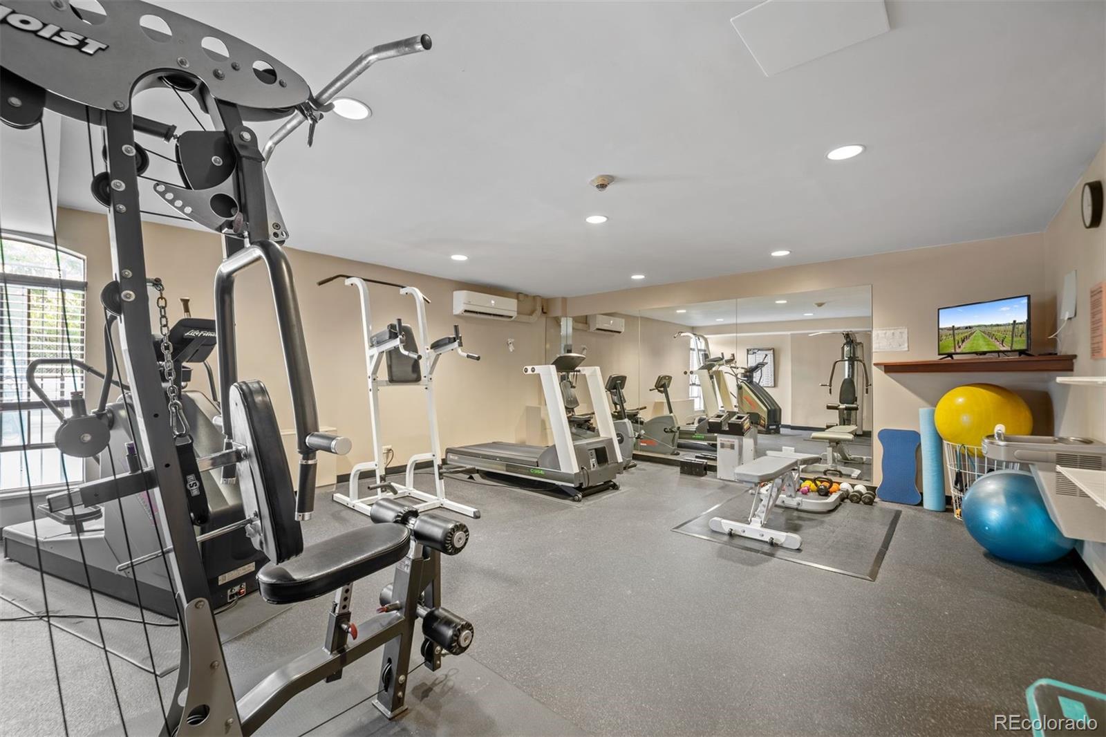 MLS Image #29 for 1200 n humboldt street 303,denver, Colorado