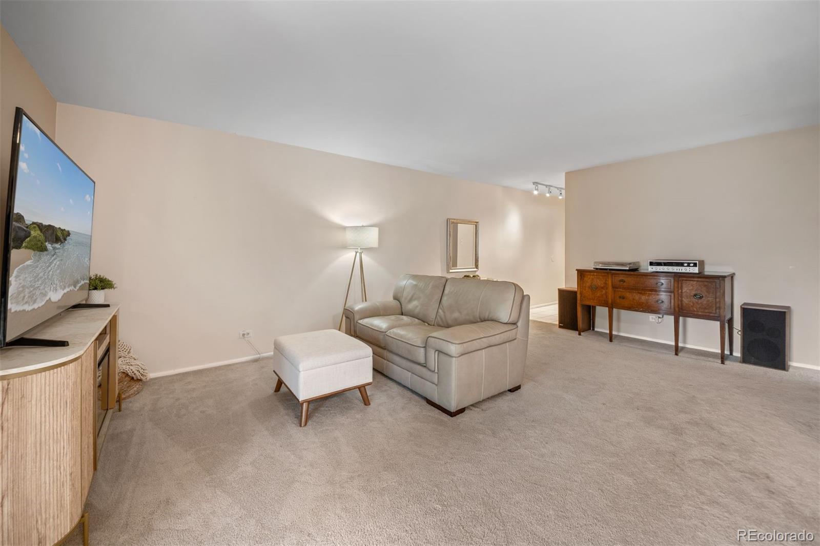 MLS Image #5 for 1200 n humboldt street 303,denver, Colorado