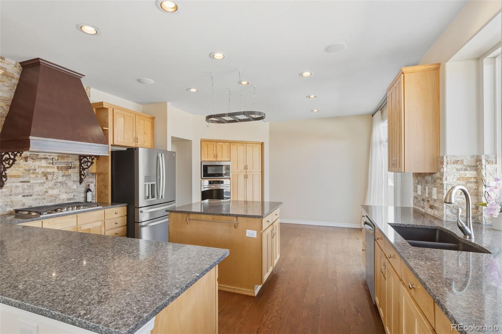 MLS Image #11 for 2528  willow glen drive,colorado springs, Colorado