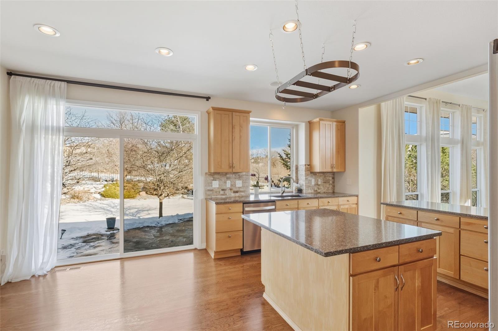 MLS Image #14 for 2528  willow glen drive,colorado springs, Colorado