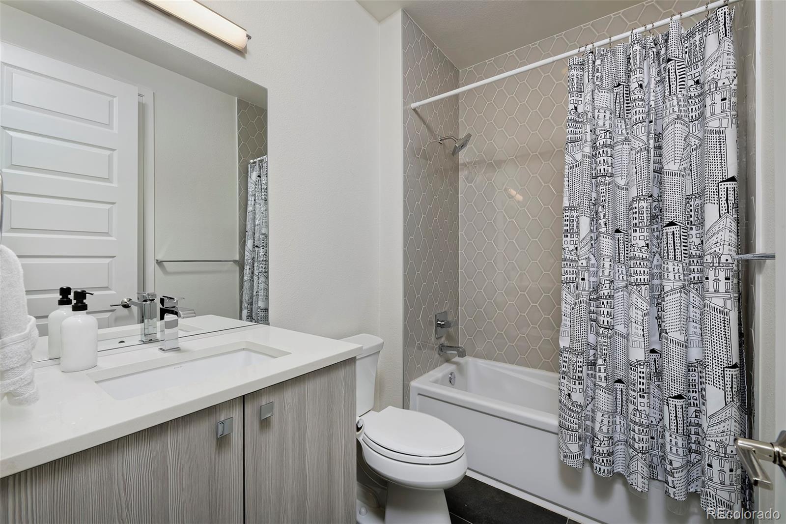 MLS Image #20 for 3044  wilson court 2,denver, Colorado