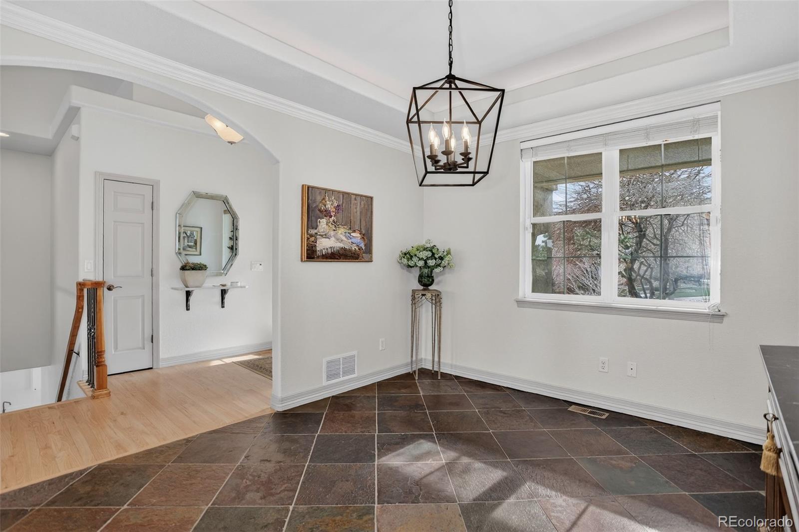 MLS Image #16 for 2222  collegiate drive,colorado springs, Colorado