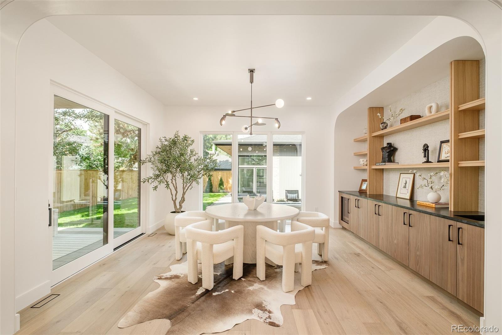 MLS Image #15 for 1253 s high street,denver, Colorado
