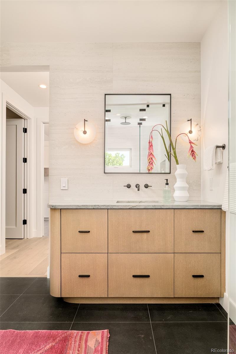 MLS Image #27 for 1253 s high street,denver, Colorado