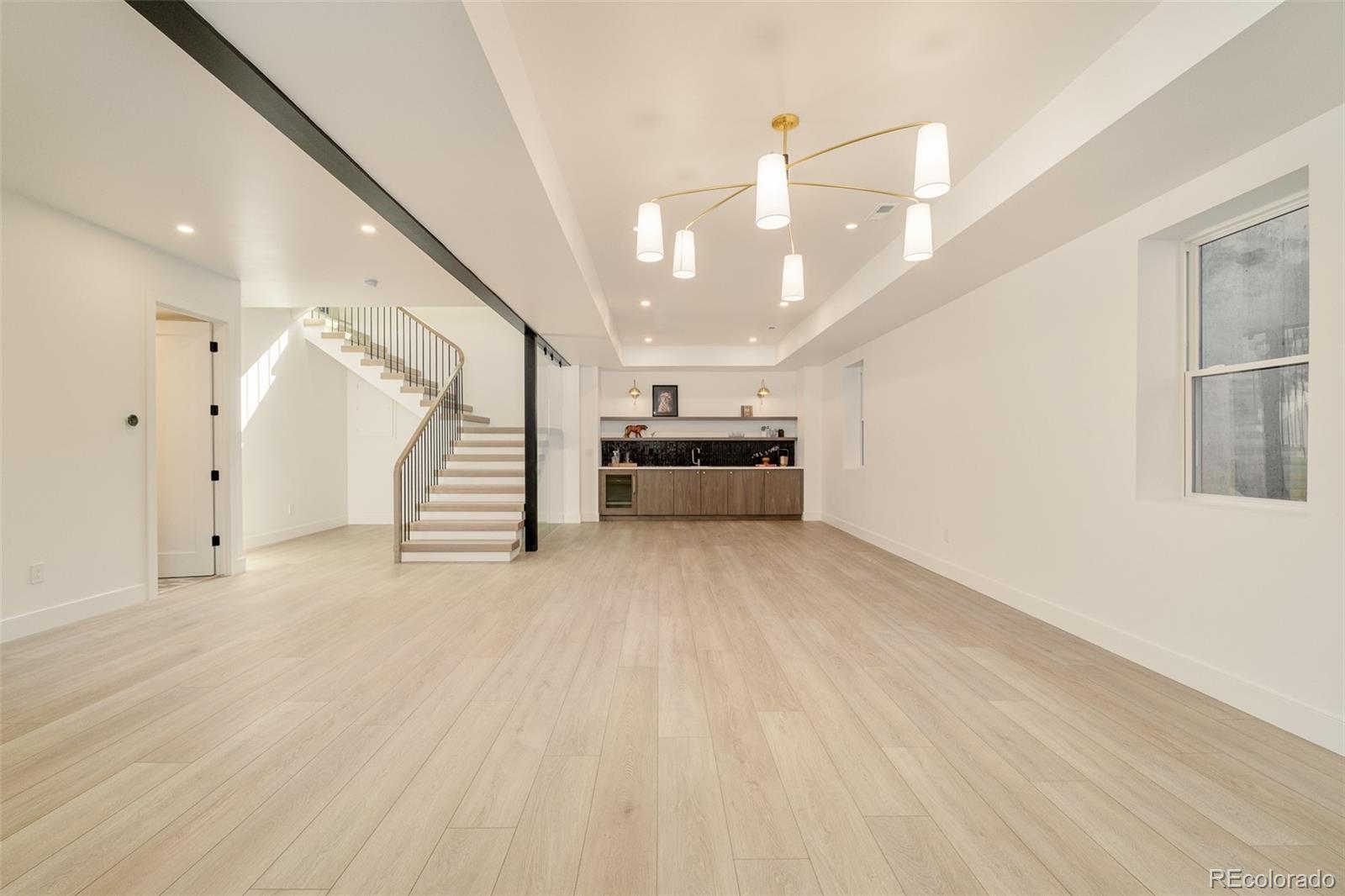 MLS Image #33 for 1253 s high street,denver, Colorado
