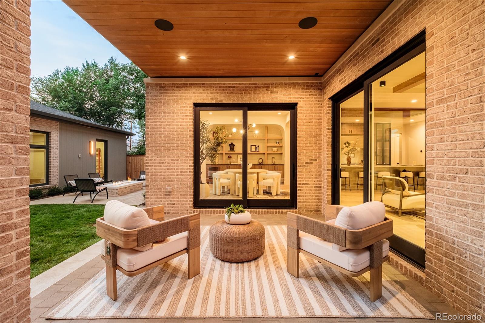 MLS Image #39 for 1253 s high street,denver, Colorado