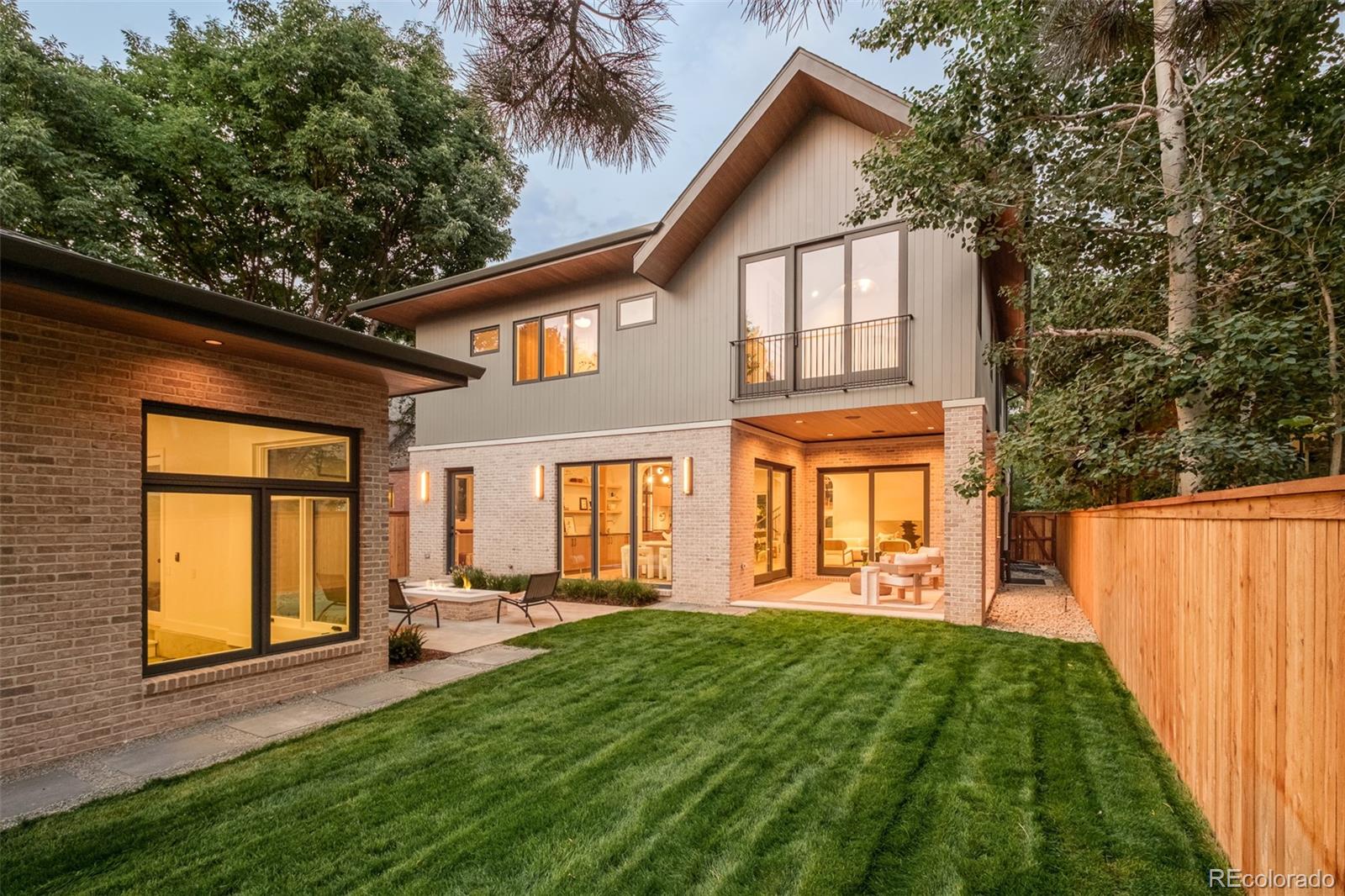 MLS Image #43 for 1253 s high street,denver, Colorado