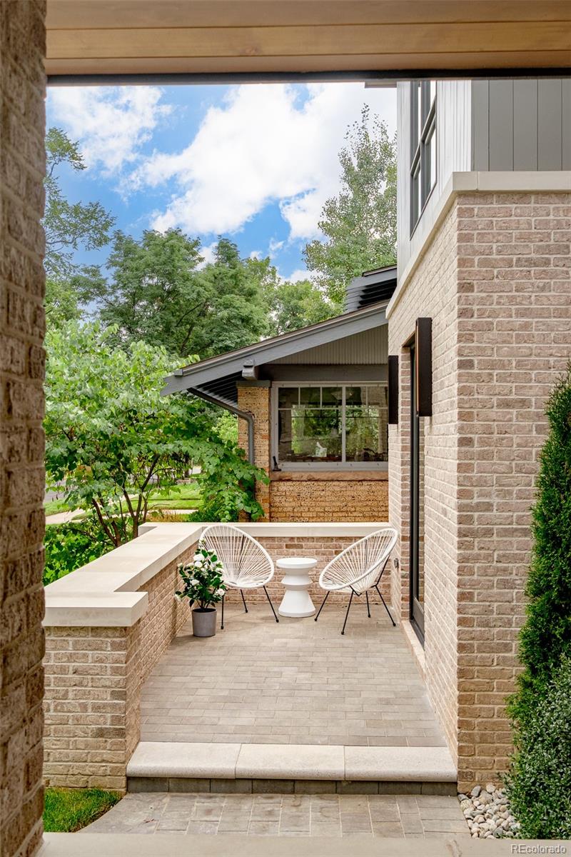 MLS Image #5 for 1253 s high street,denver, Colorado