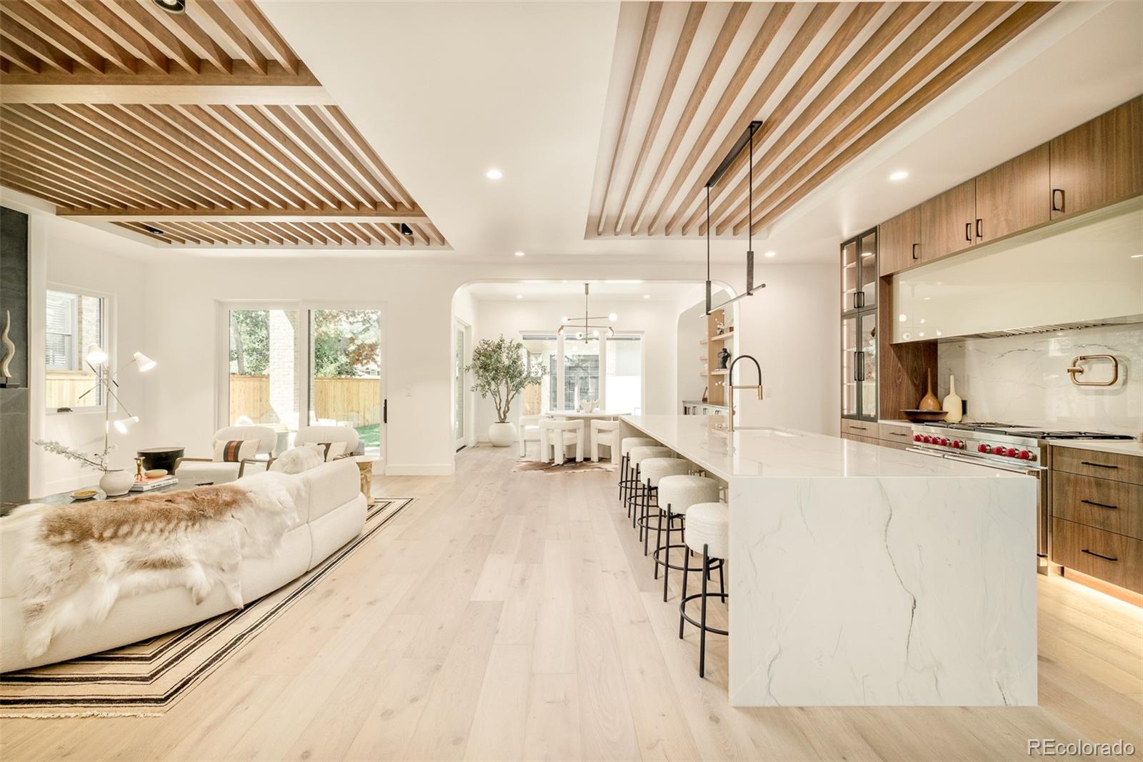 MLS Image #8 for 1253 s high street,denver, Colorado