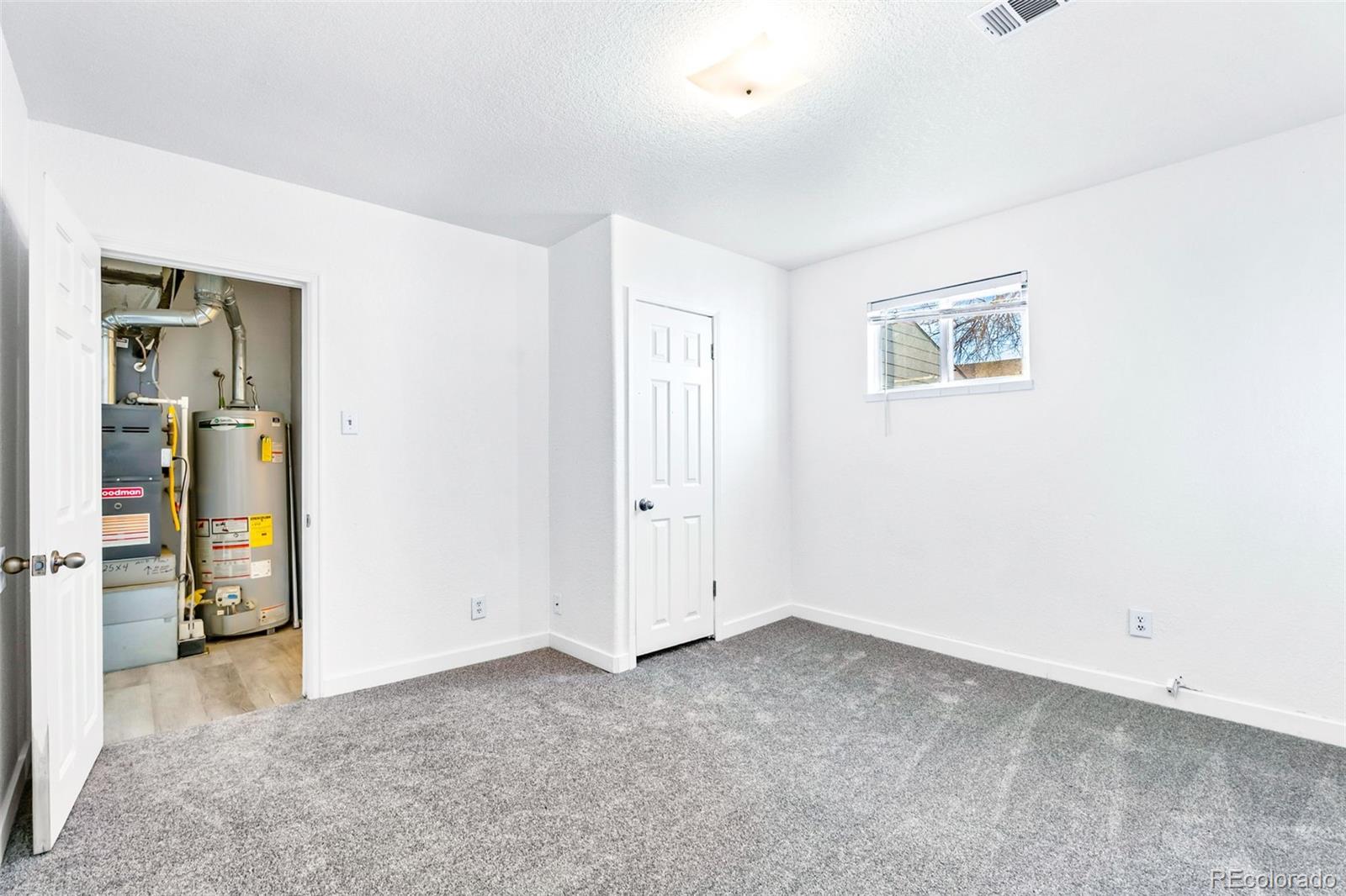 MLS Image #7 for 6743  king street,denver, Colorado
