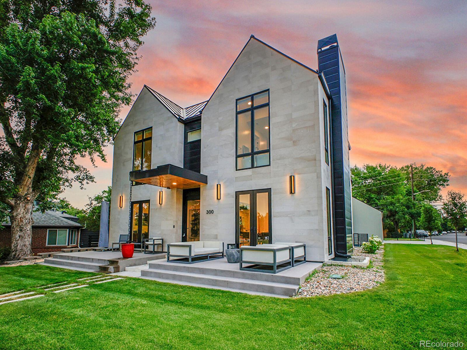 MLS Image #1 for 300  oneida street,denver, Colorado