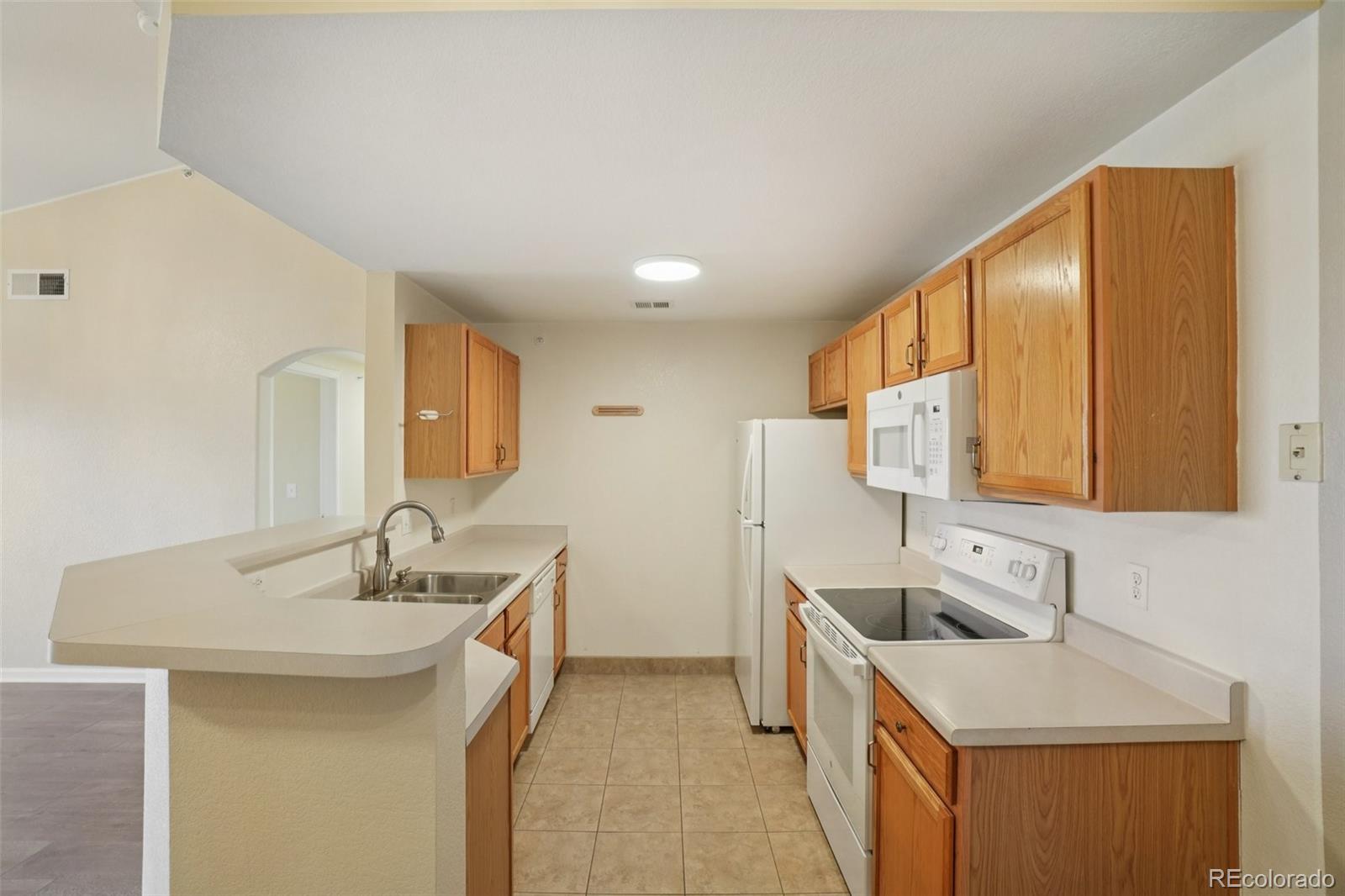 MLS Image #10 for 7440 s blackhawk street 4-305,englewood, Colorado