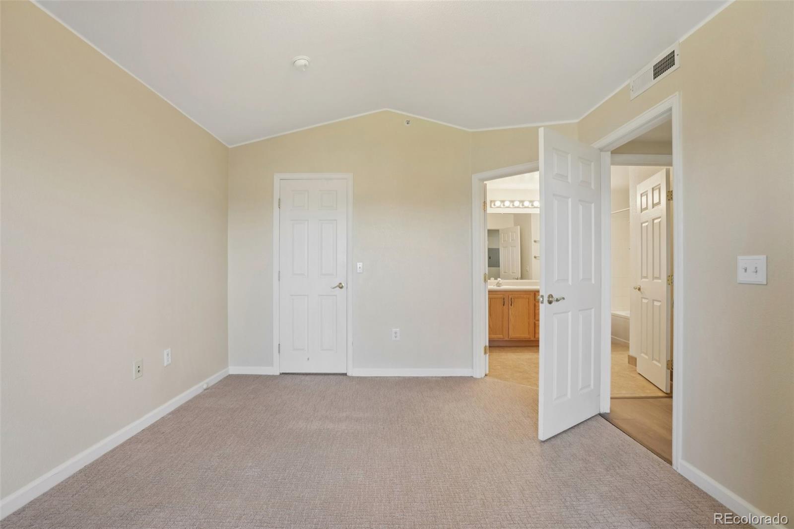 MLS Image #15 for 7440 s blackhawk street 4-305,englewood, Colorado