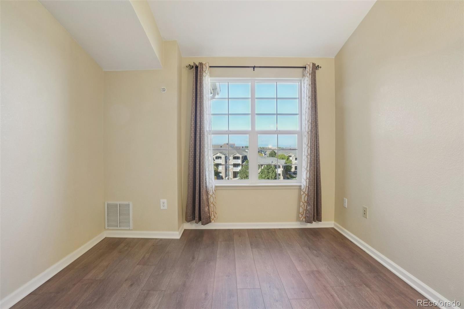 MLS Image #18 for 7440 s blackhawk street 4-305,englewood, Colorado
