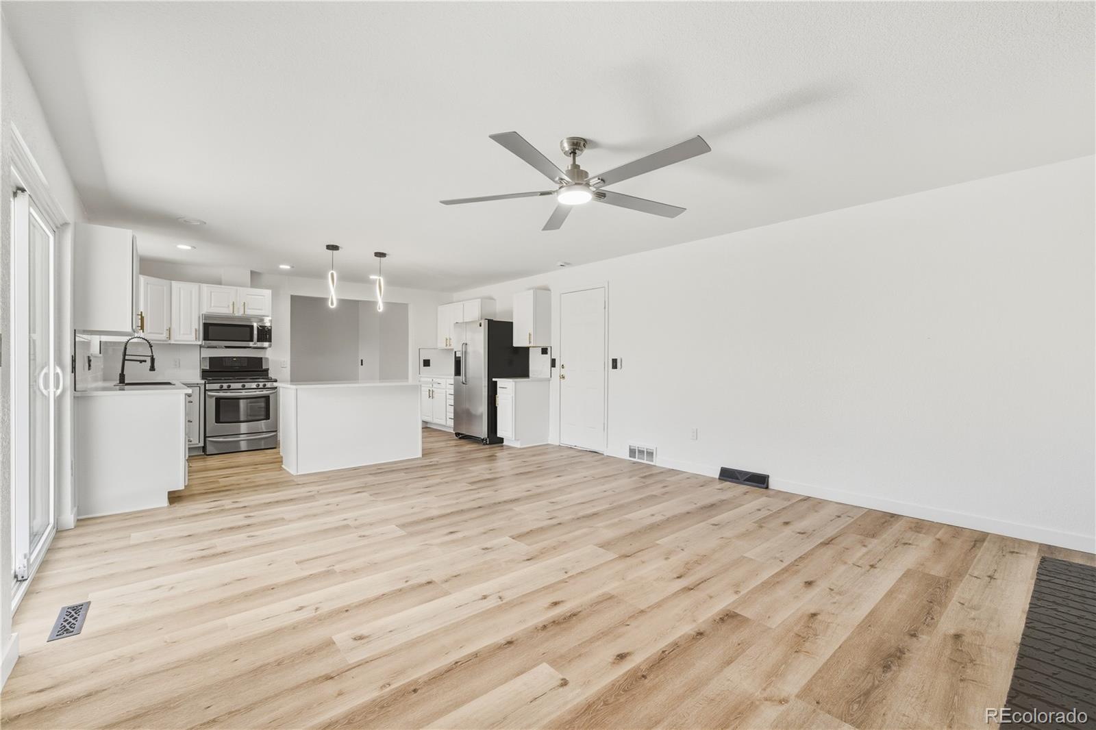 MLS Image #11 for 1080 s garrison street,lakewood, Colorado