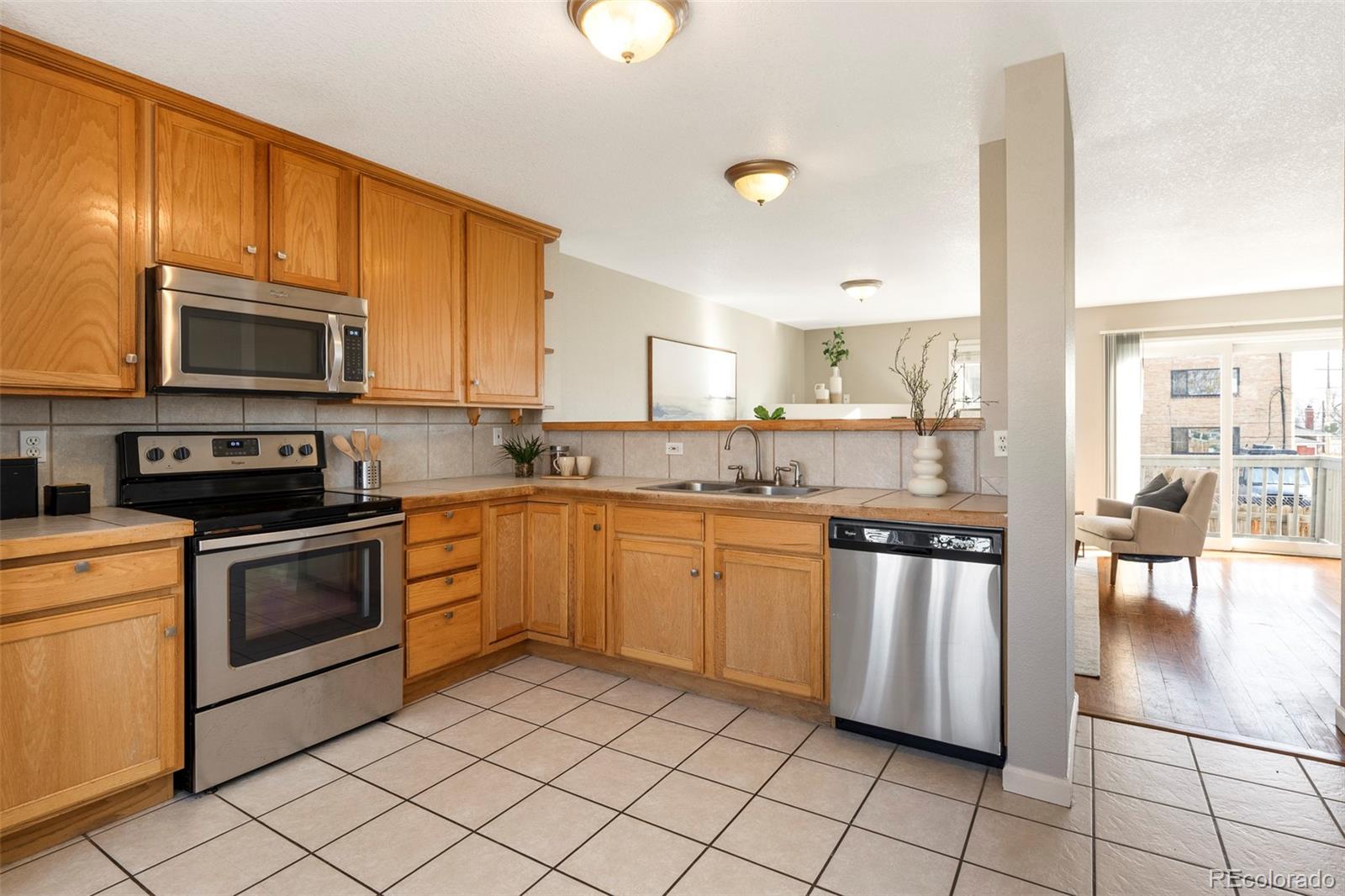 MLS Image #9 for 3130 w 38th avenue 4,denver, Colorado