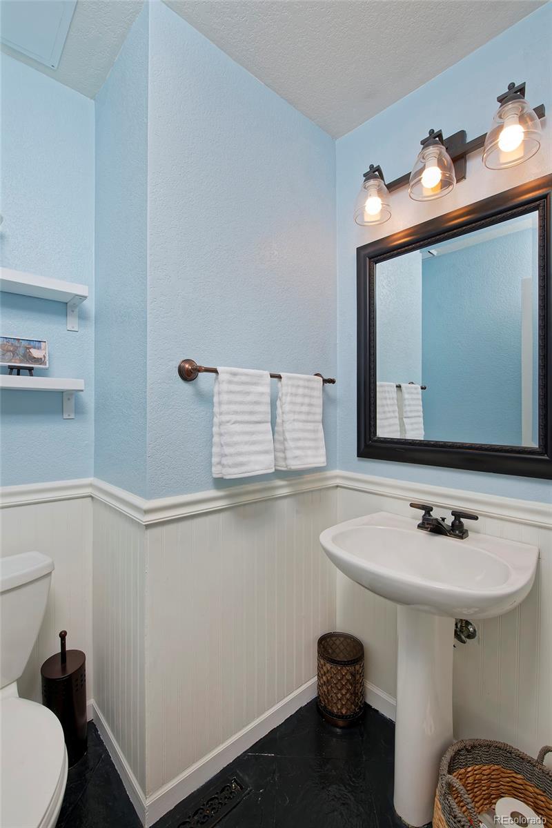 MLS Image #23 for 810  trail ridge drive,louisville, Colorado